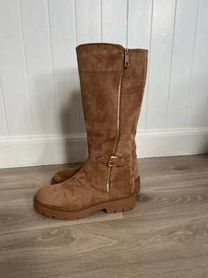 Mdc Beige camel boots (9165)